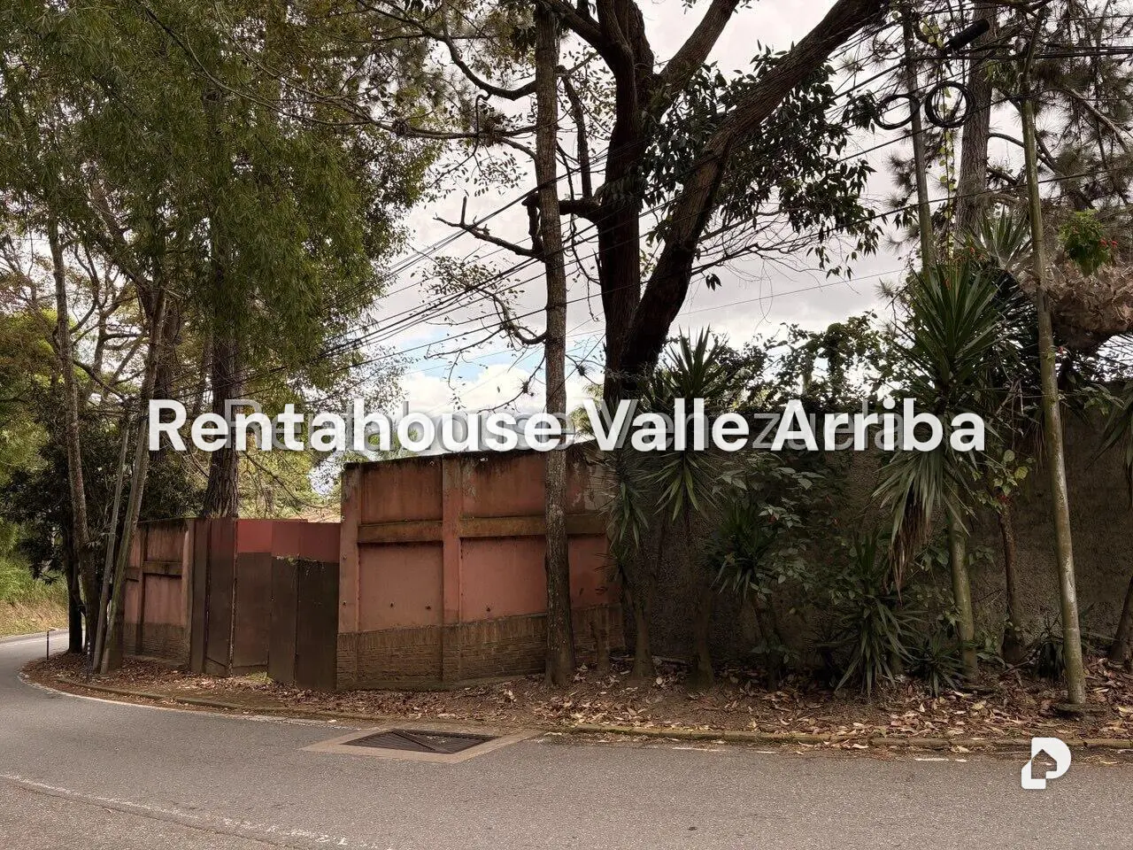 Terreno en Alto Hatillo, Caracas – 15