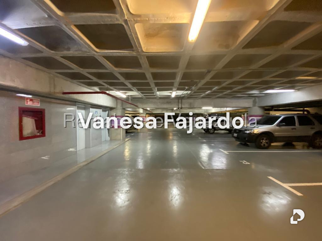Oficina en Boleíta Norte, Caracas – 10