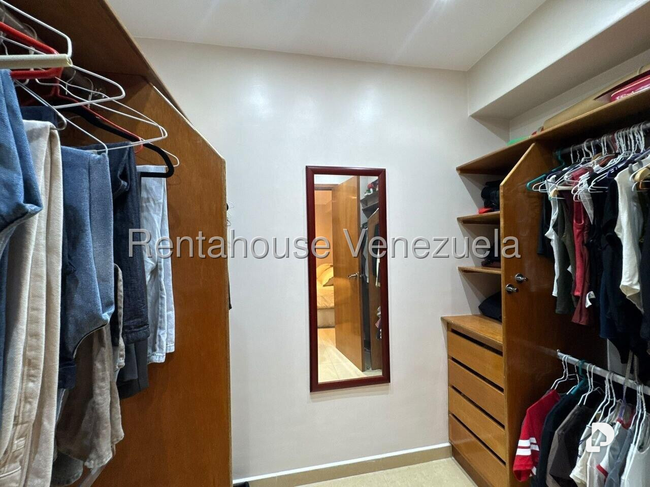 Apartamento en Prado Humboldt, Caracas – 13