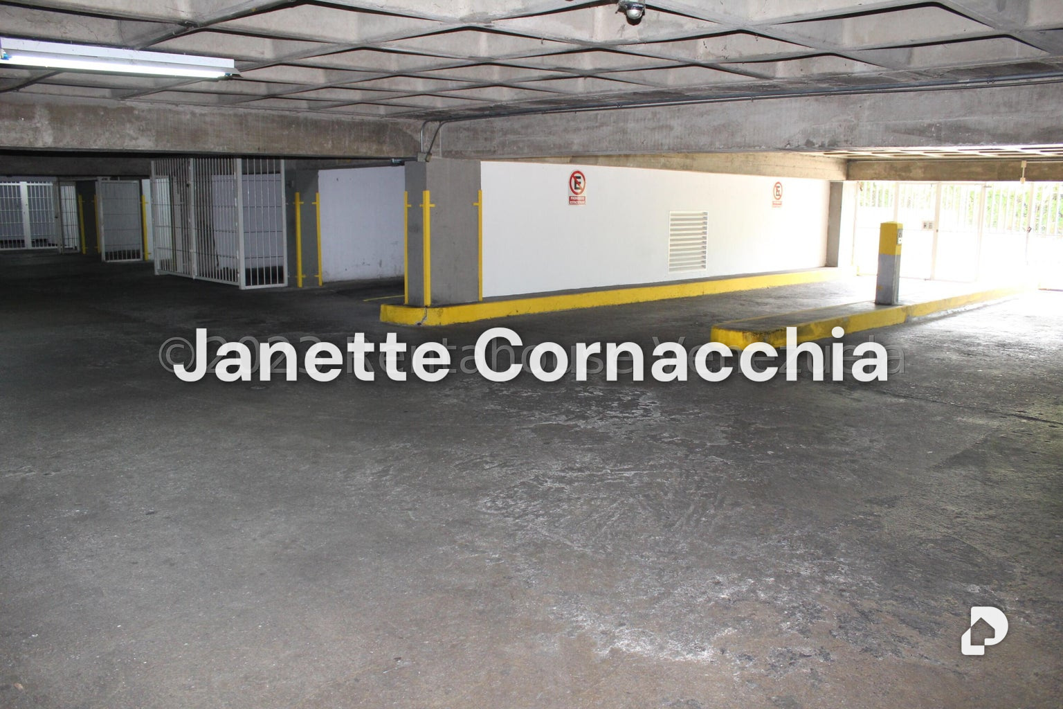 Apartamento en La Urbina, Caracas – 28