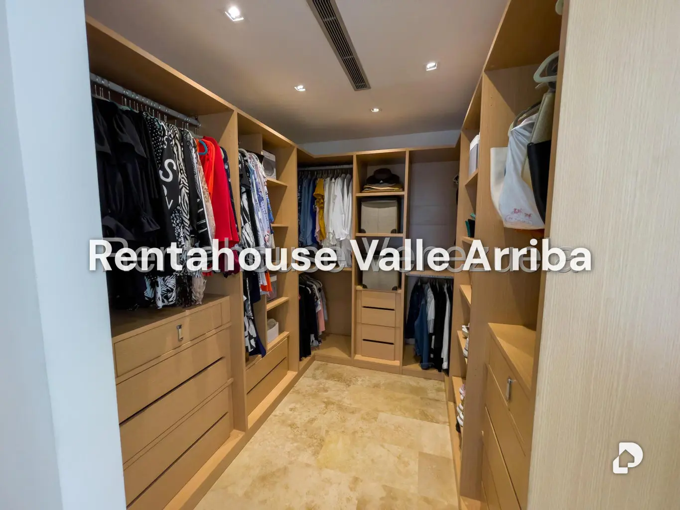 Apartamento en Campo Alegre, Caracas – 18