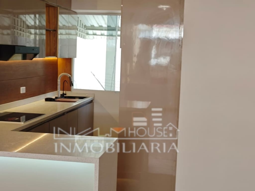 Apartamento en Bello Monte, Caracas - 1