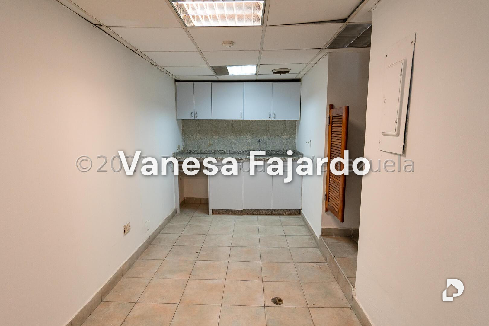 Edificio en Los Ruices, Caracas – 24