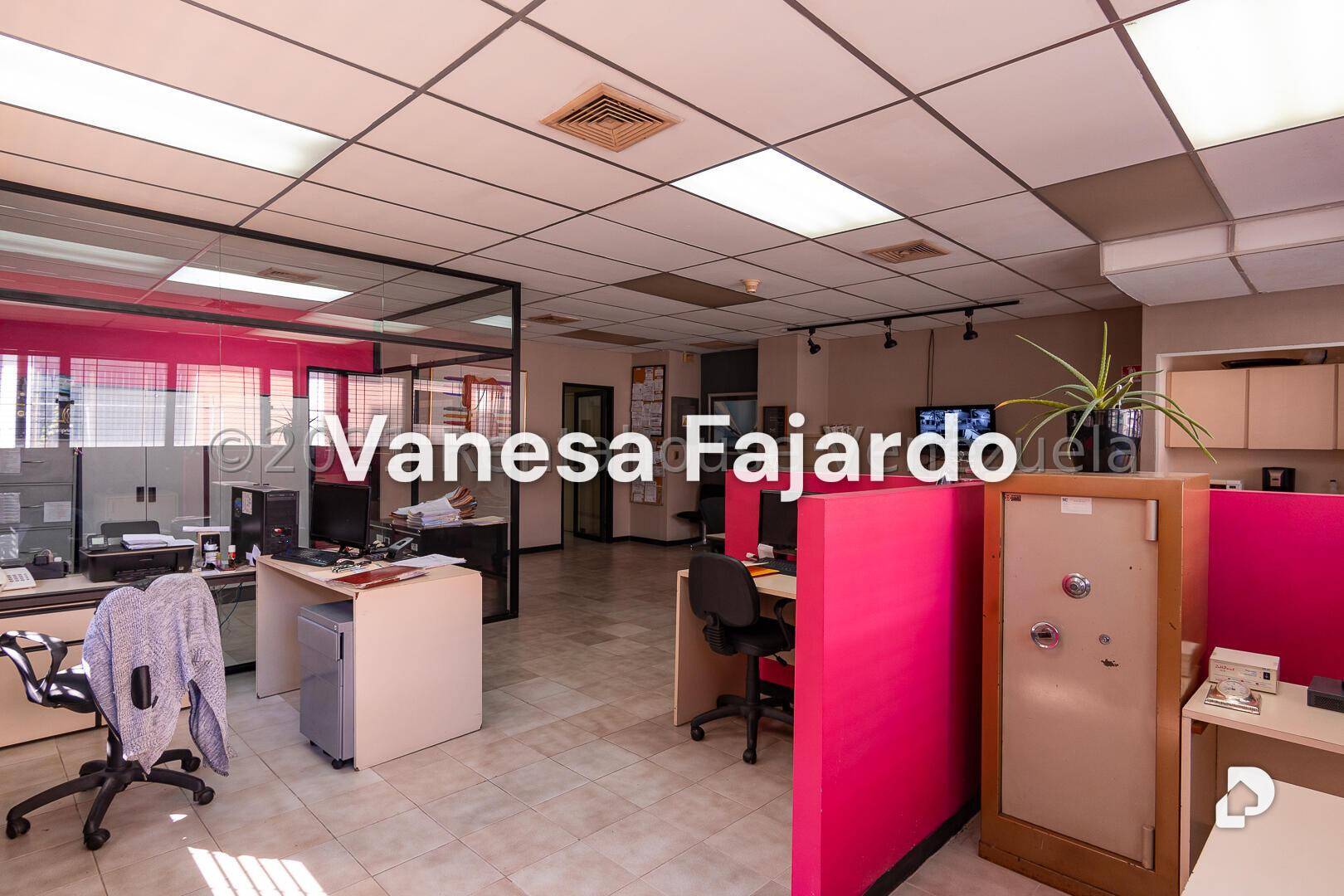 Edificio en Los Ruices, Caracas – 18