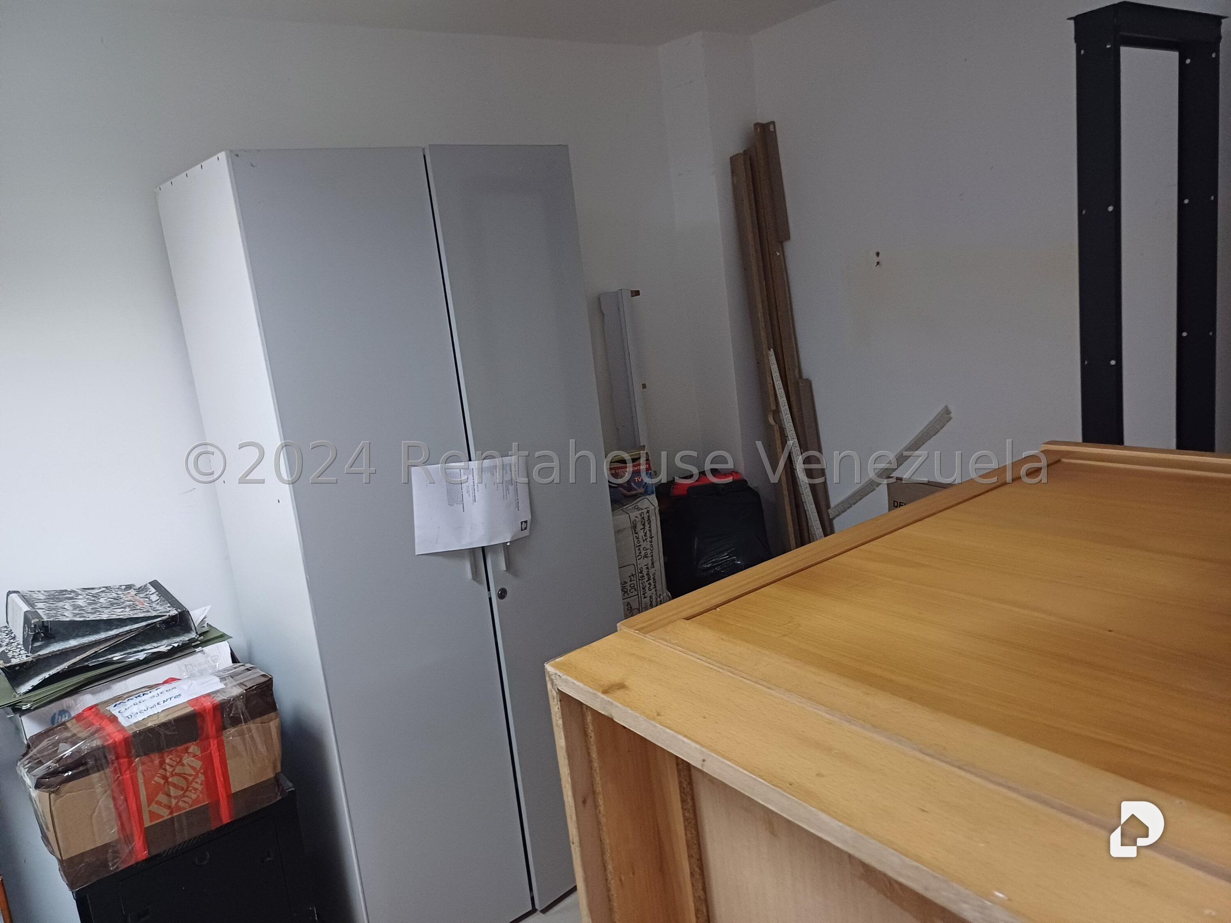 Edificio en Campo Claro, Caracas