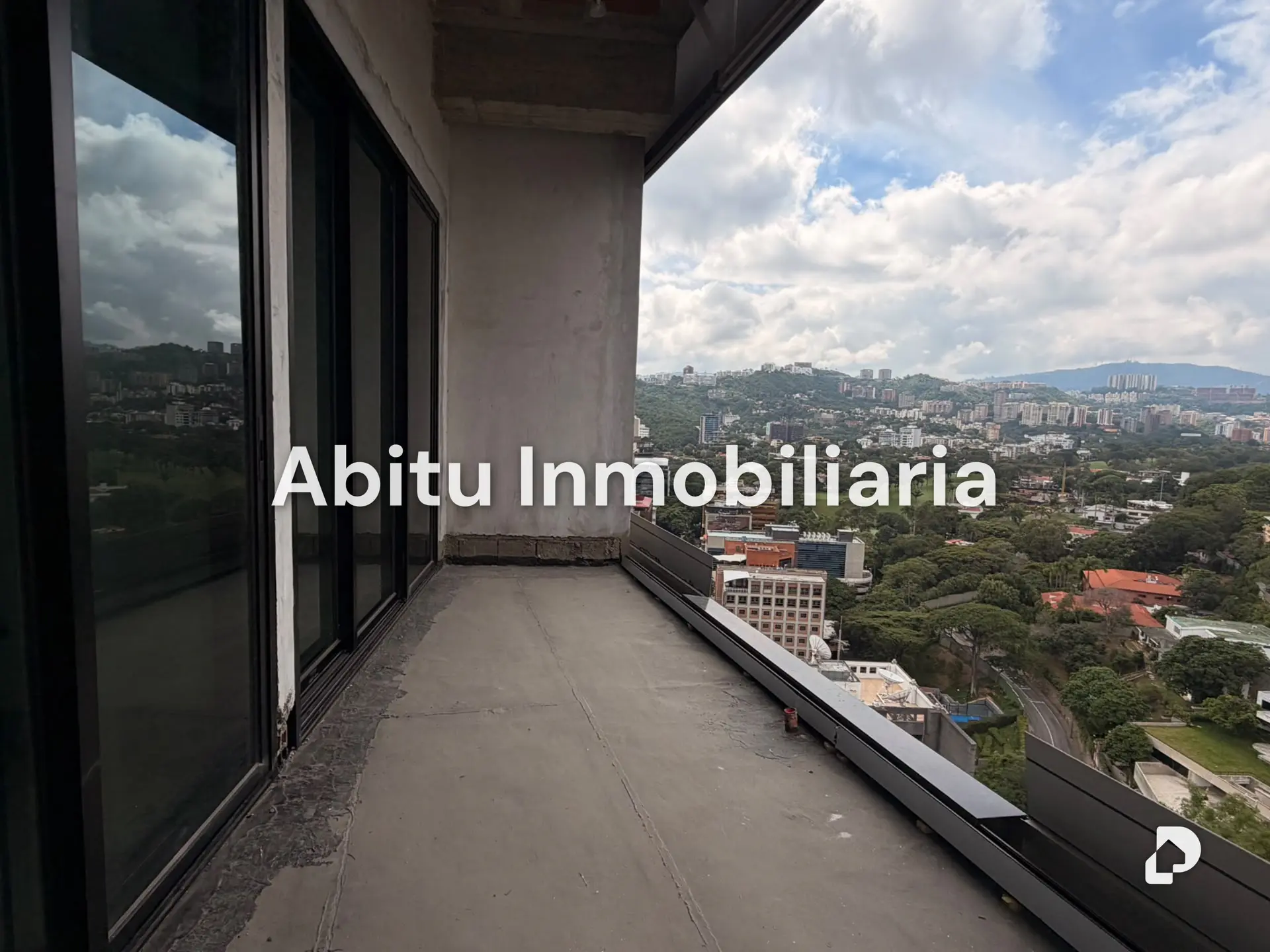 Apartamento en Las Mercedes, Caracas – 6