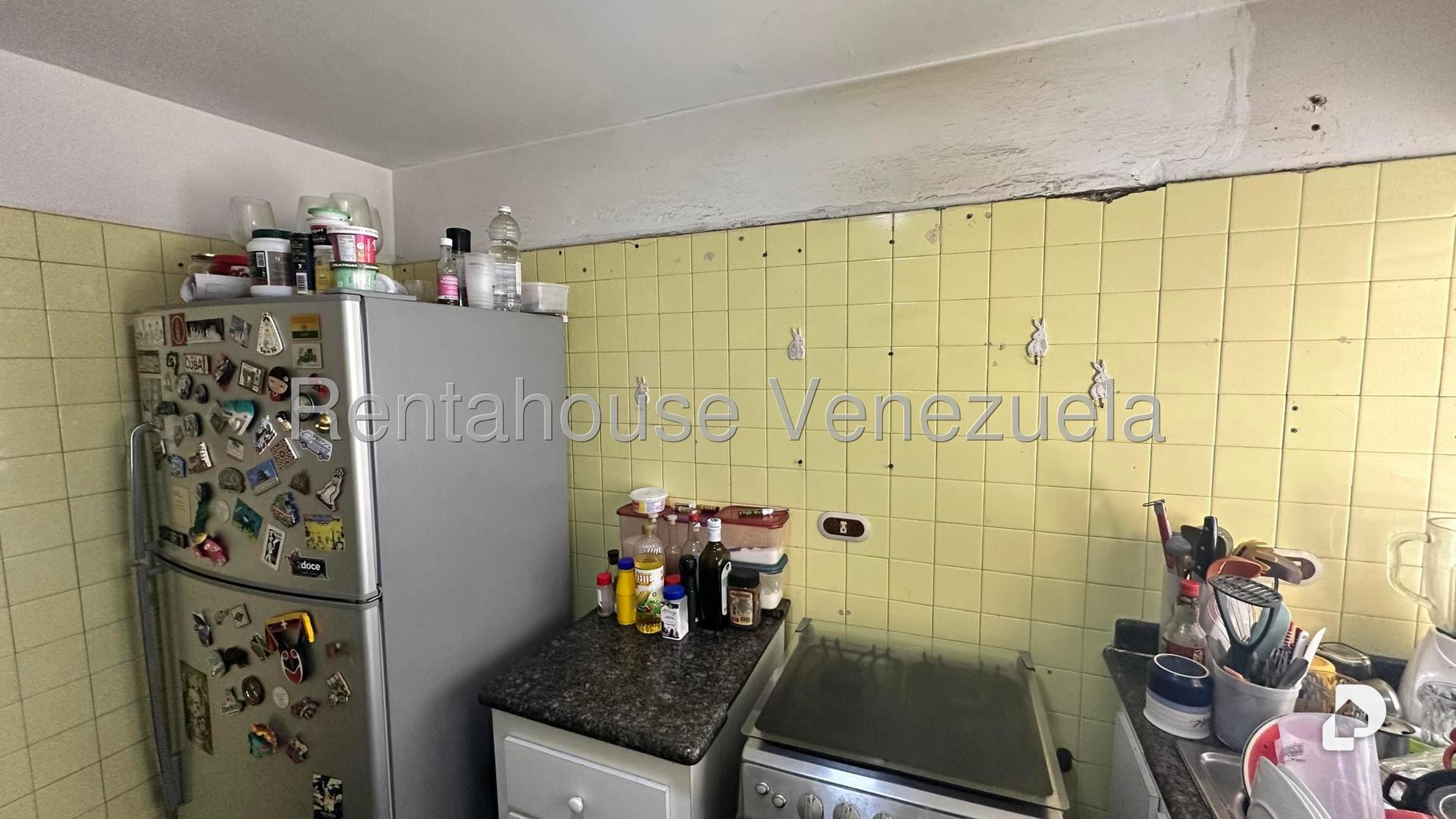 Apartamento en Parroquia Santa Rosalía, Caracas – 15