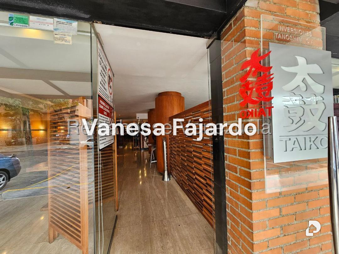 Building in Las Mercedes, Caracas – 3