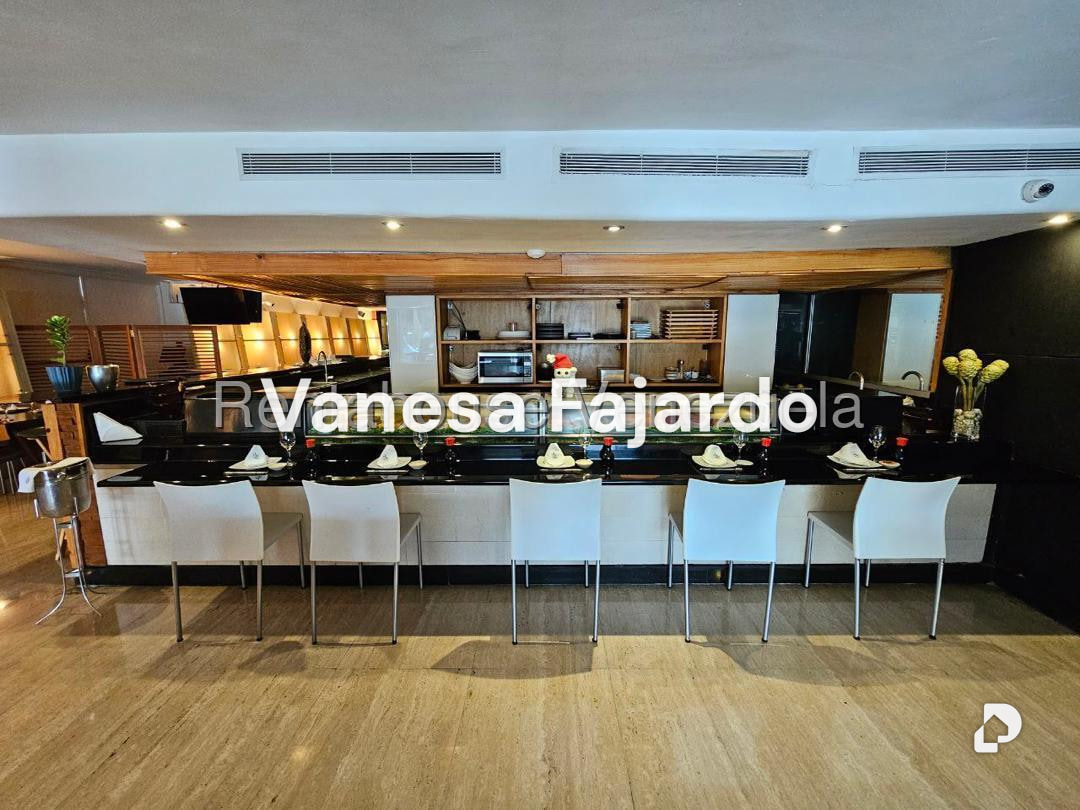 Building in Las Mercedes, Caracas – 17