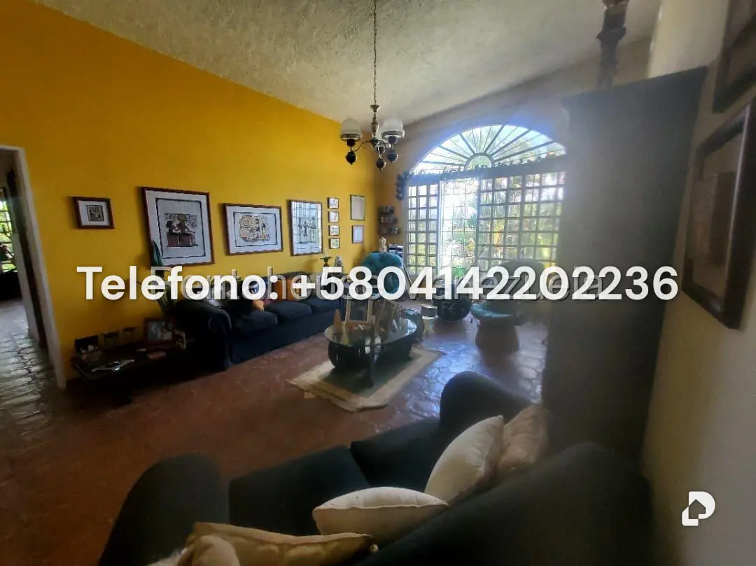 Casa en El Hatillo, Caracas – 17