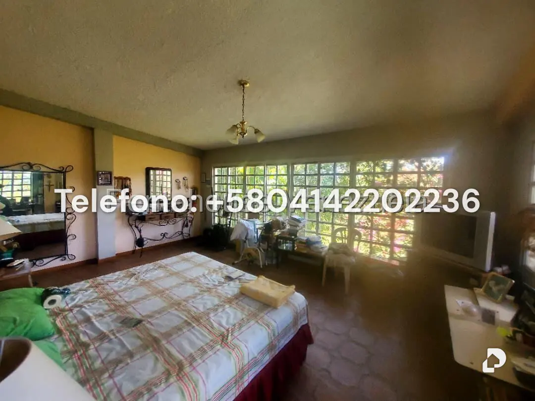 Casa en El Hatillo, Caracas – 28