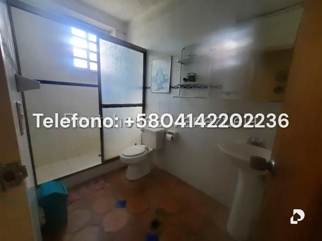 Casa en El Hatillo, Caracas – 20