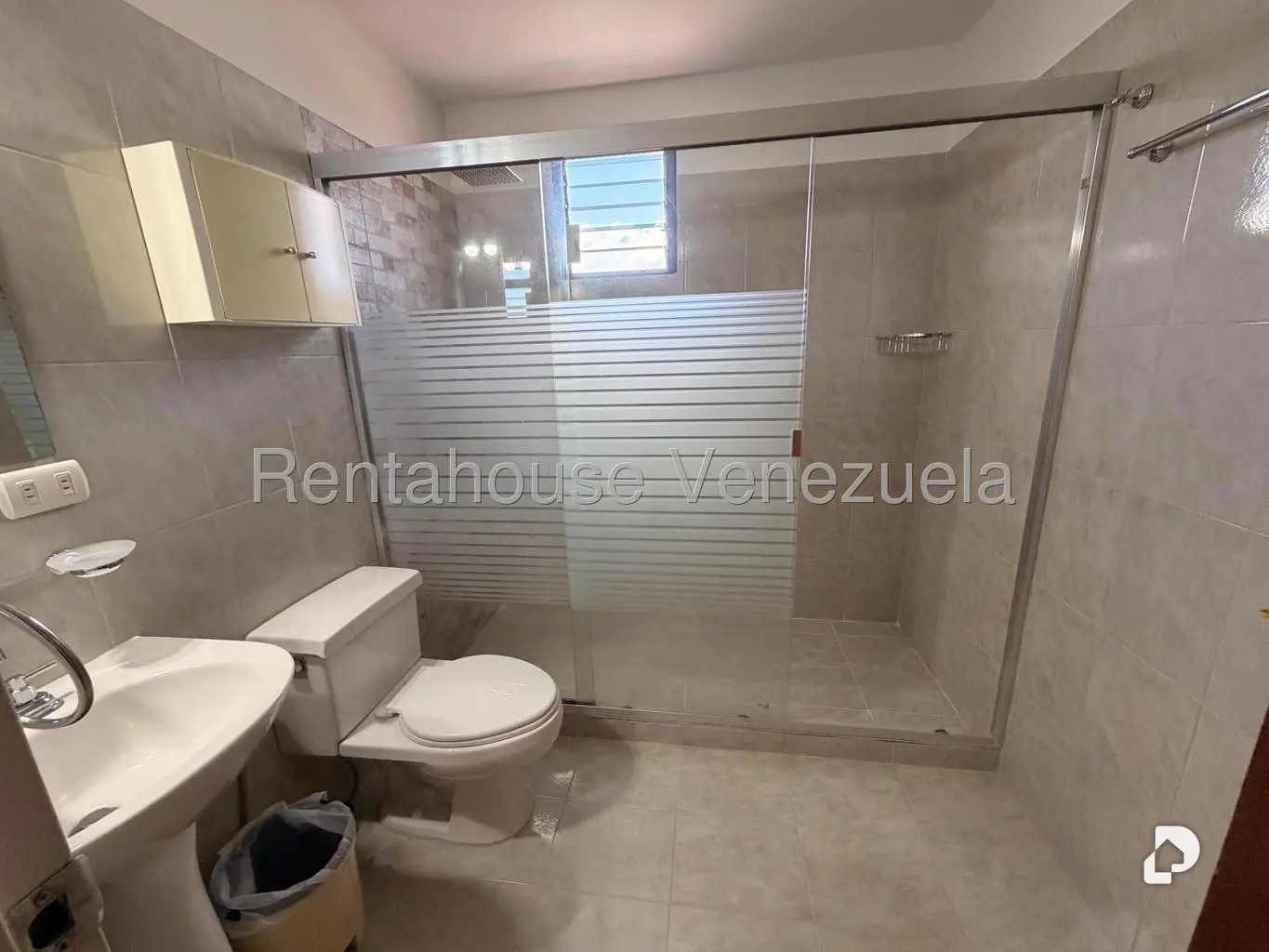Apartamento en Colinas de La Tahona, Caracas – 9