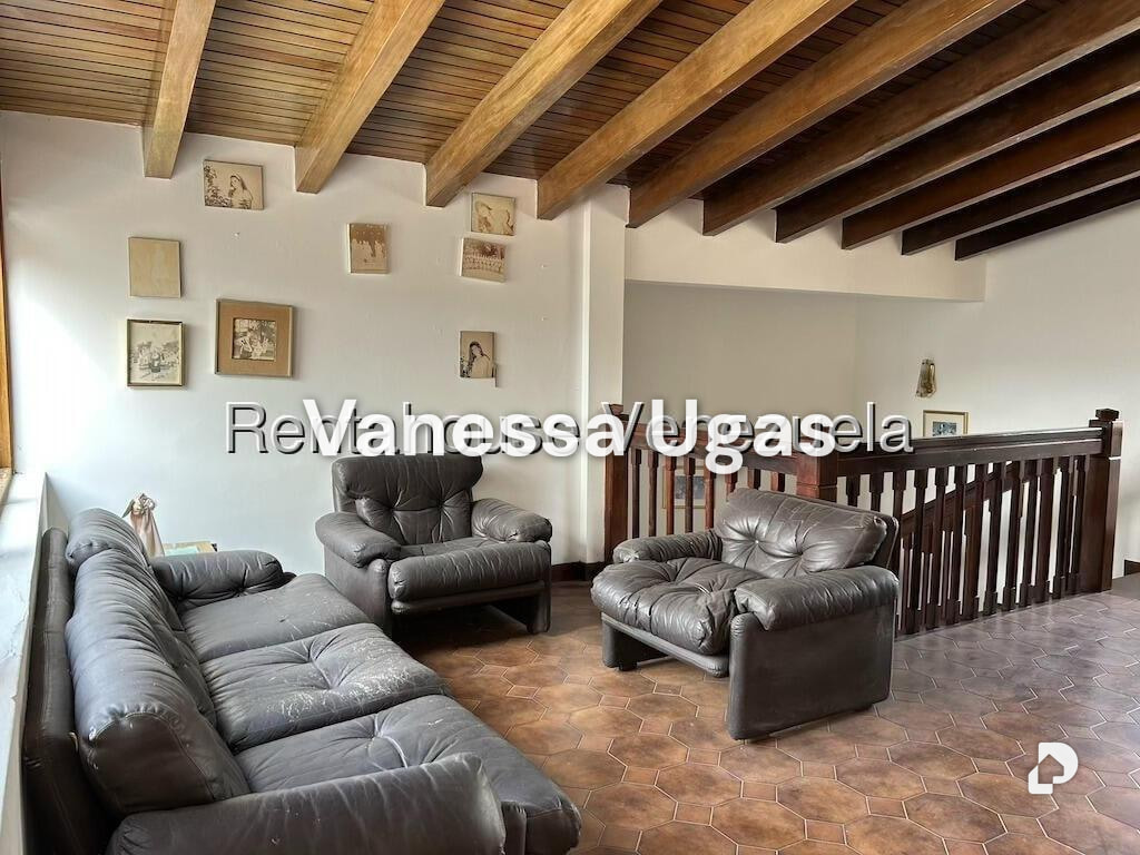 Casa en Santa Paula, Caracas – 13