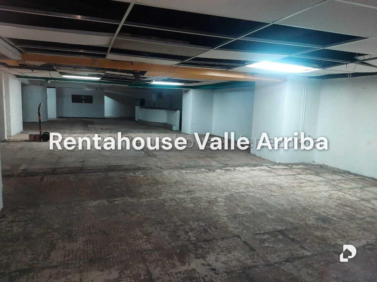 Local comercial en Montalbán I, Caracas – 8