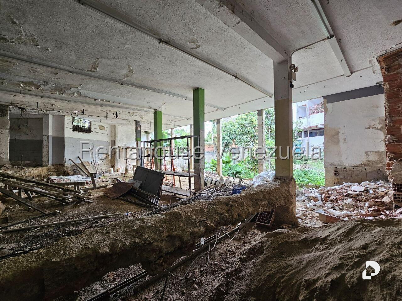 Local comercial en El Hatillo, Caracas – 19