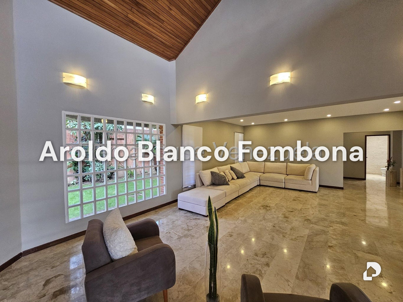 Casa en Macaracuay, Caracas – 3