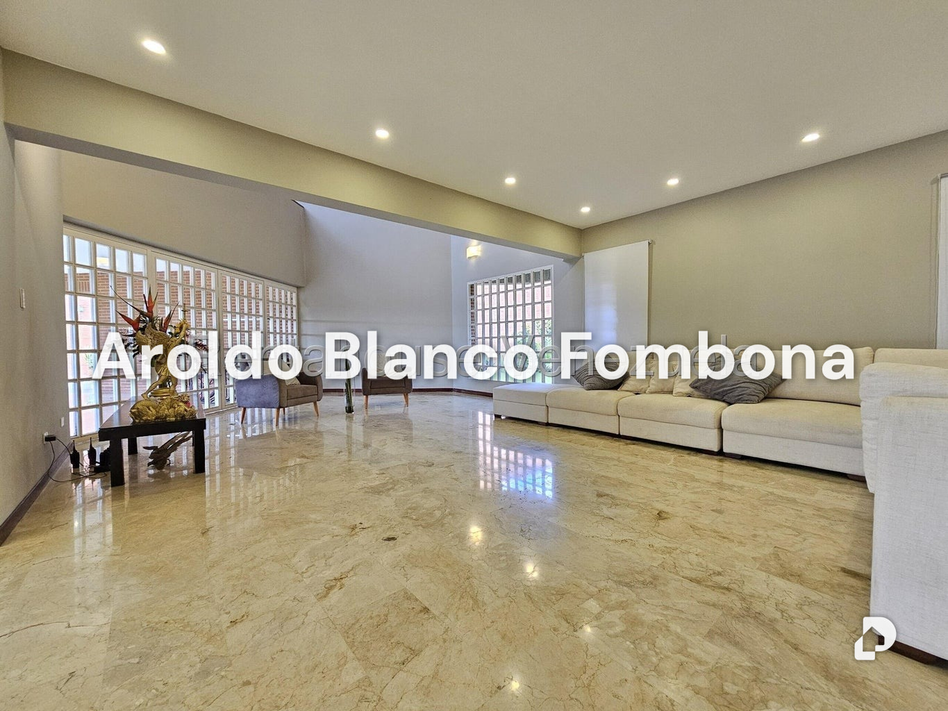 Casa en Macaracuay, Caracas – 2