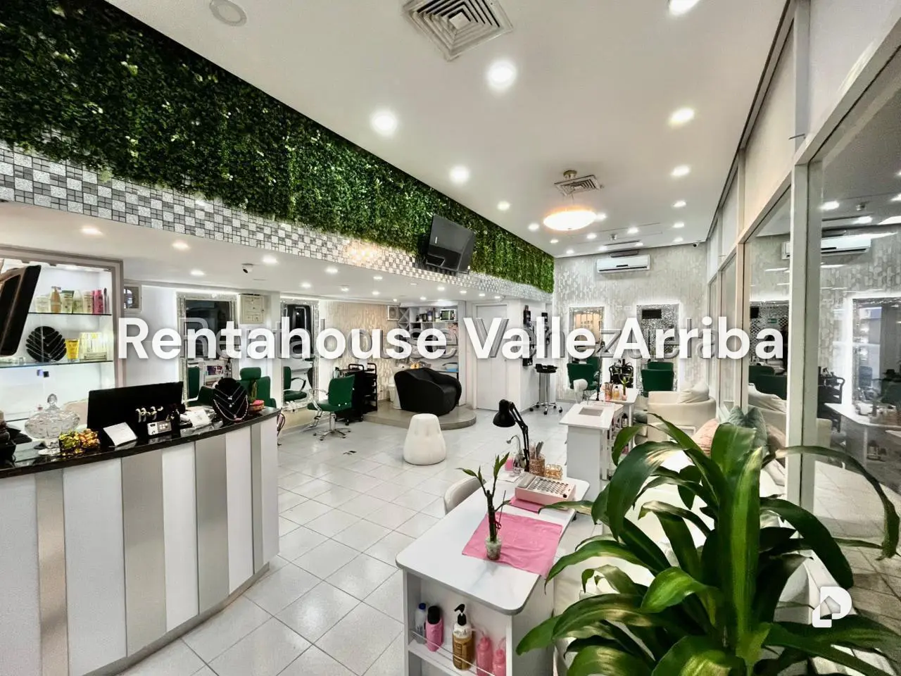 Local comercial en Altamira, Caracas – 1