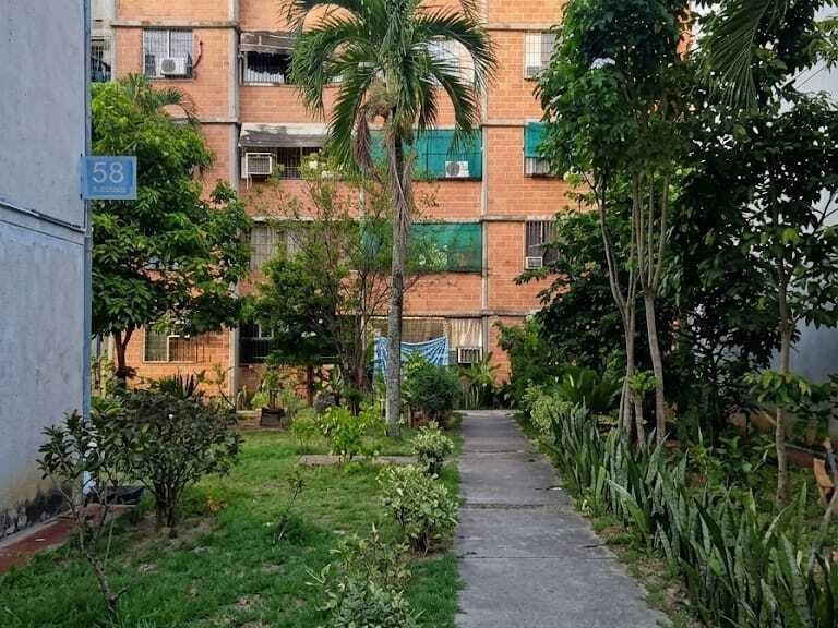 Apartment in Guarenas - 1