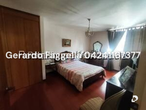 Casa en Los Pomelos, Caracas – 8