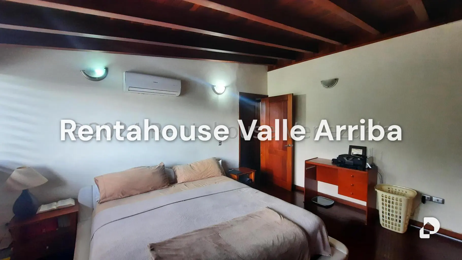 Casa en Cumbres de Curumo, Caracas – 10