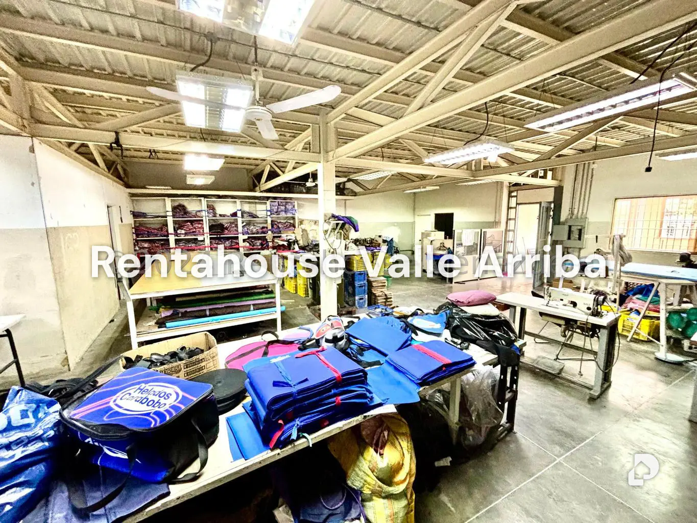 Local comercial en Los Rosales, Caracas – 19