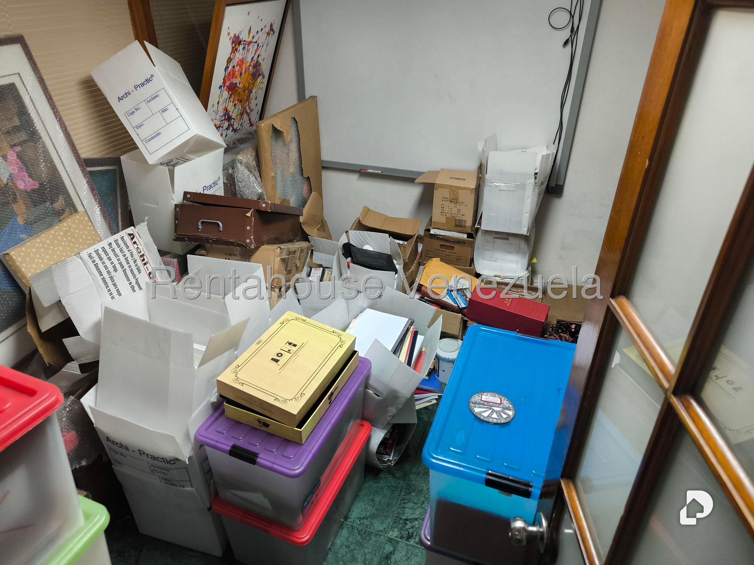Oficina en Sabana Grande, Caracas – 17