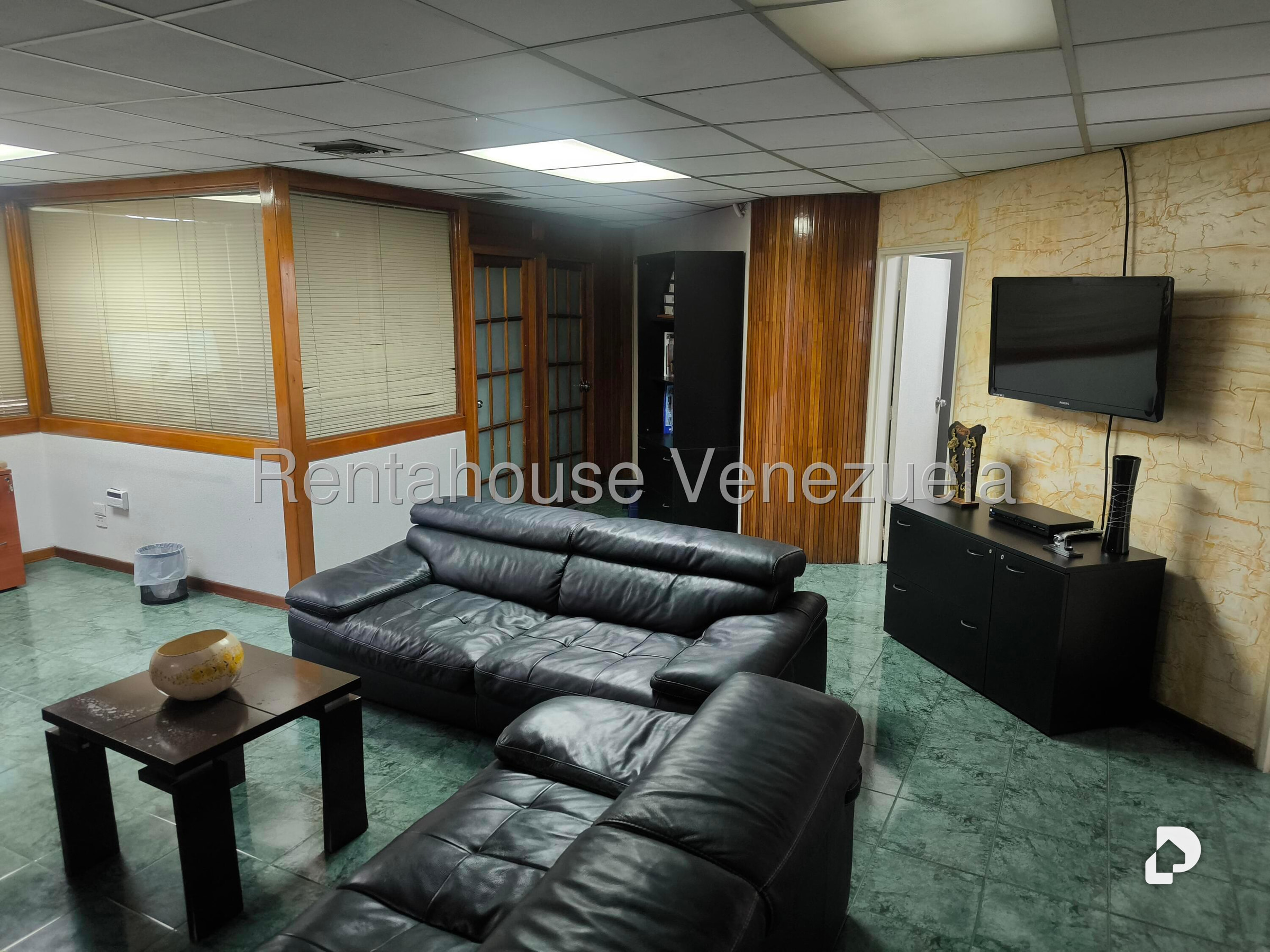 Oficina en Sabana Grande, Caracas – 13