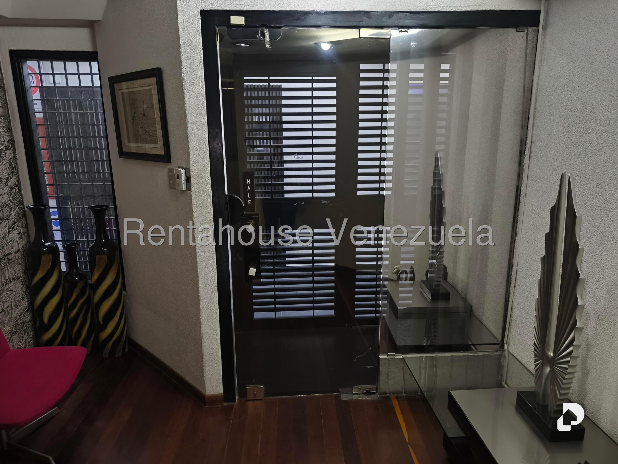Oficina en Sabana Grande, Caracas – 8