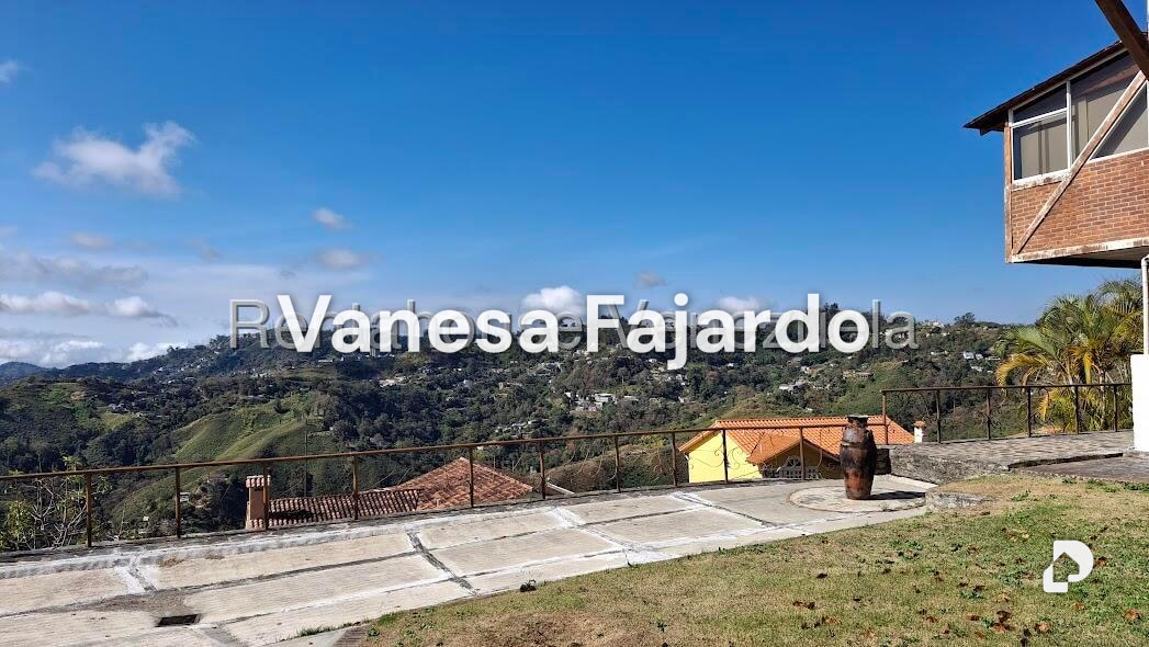 Casa en Altos de la Peña, San Antonio de Los Altos – 4