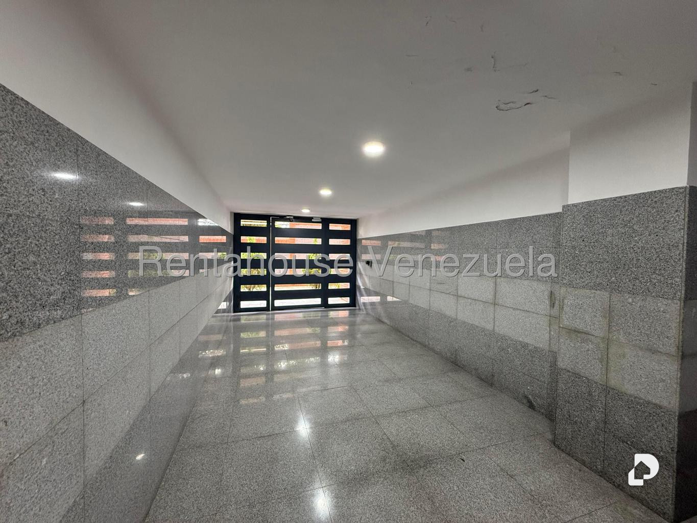 Apartamento en Colinas de La Tahona, Caracas – 24