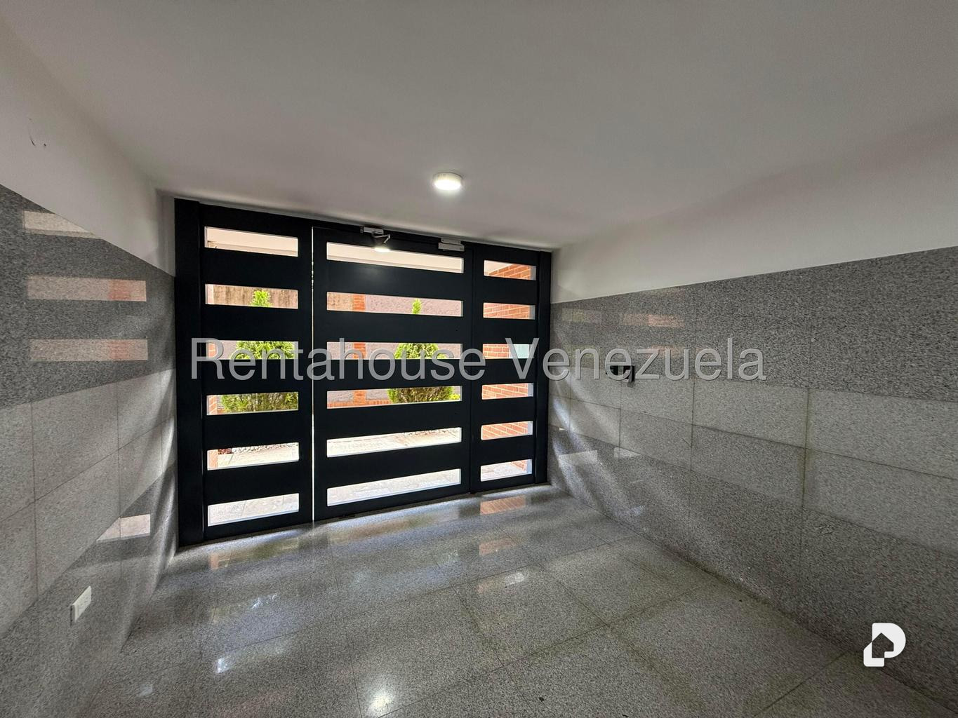 Apartamento en Colinas de La Tahona, Caracas – 25