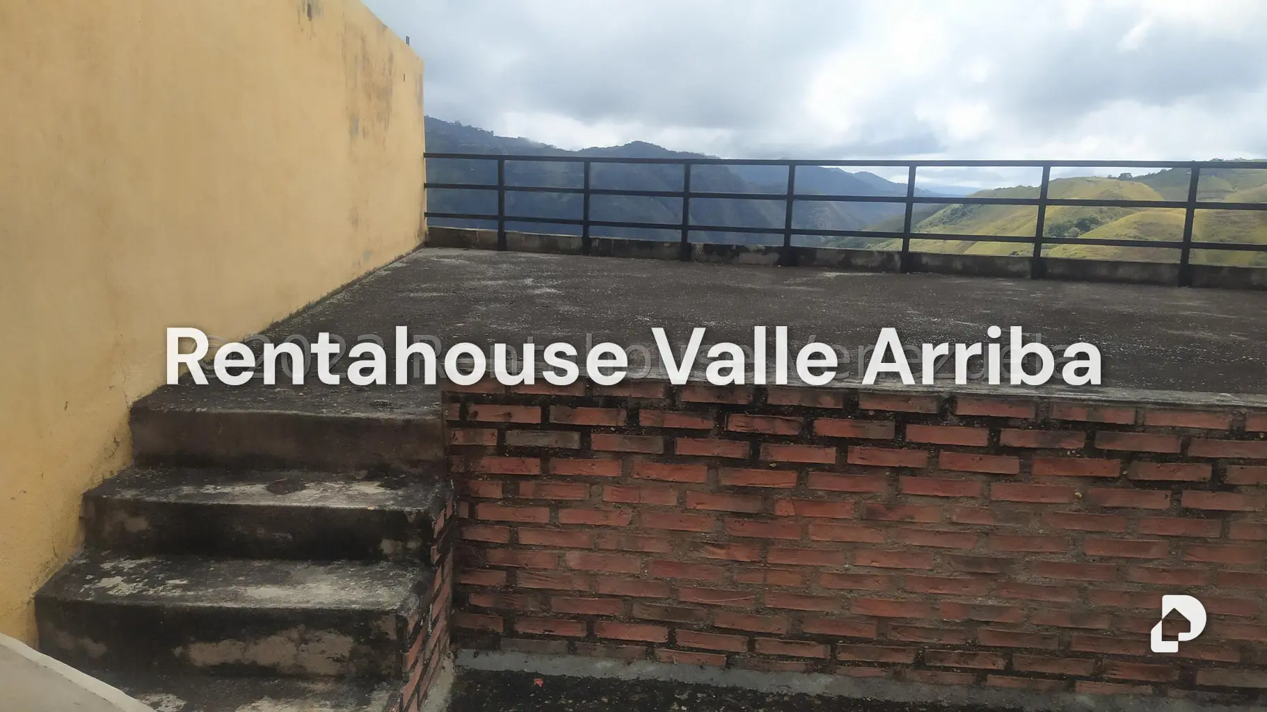 Casa en Colinas de Caicaguana, Caracas – 28