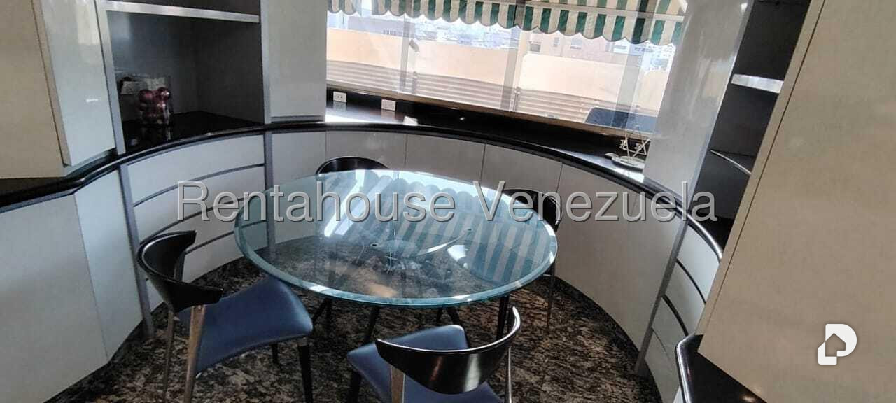 Apartamento en La Florida, Caracas – 20