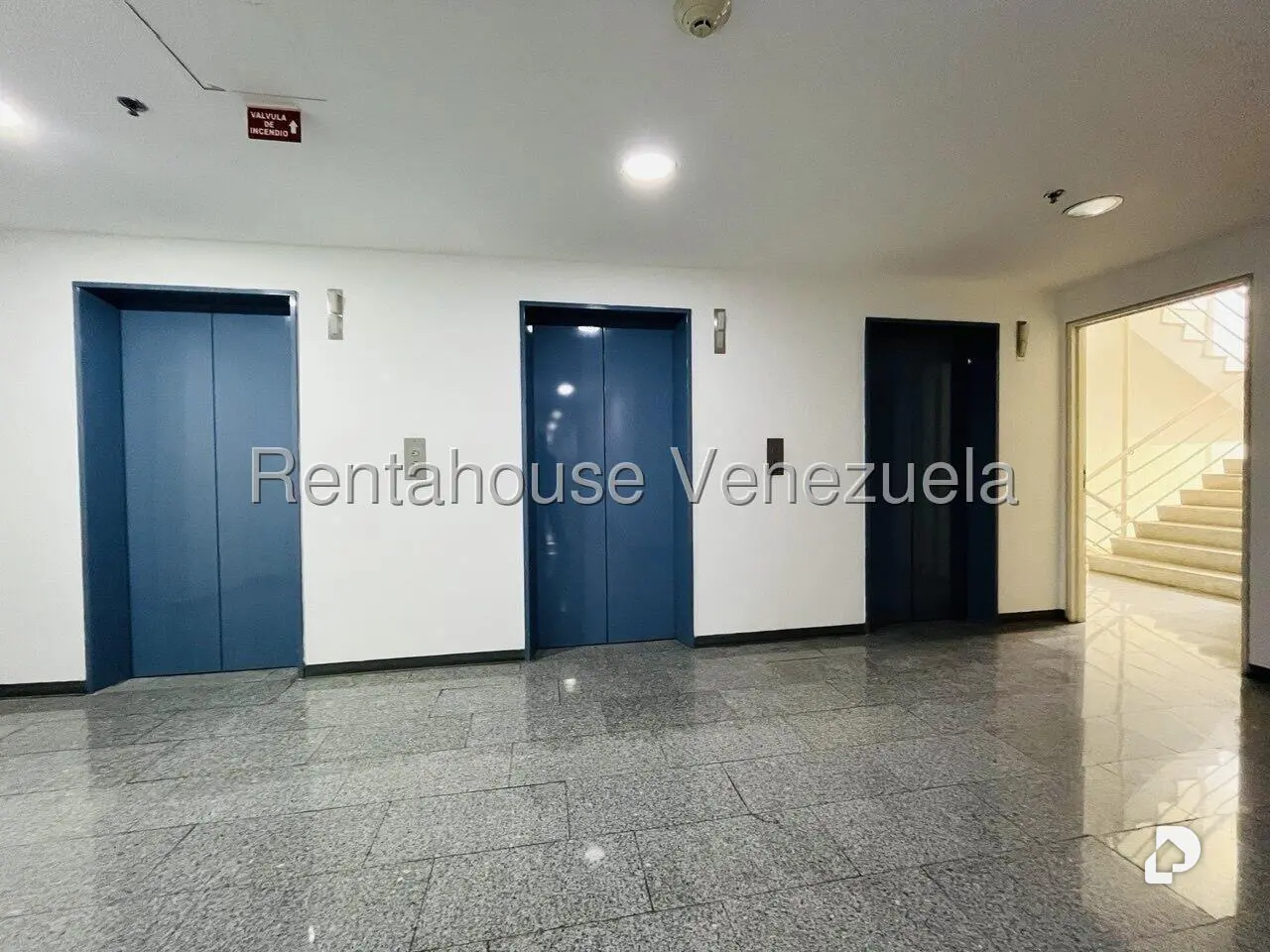 Local comercial en Macaracuay, Caracas – 7
