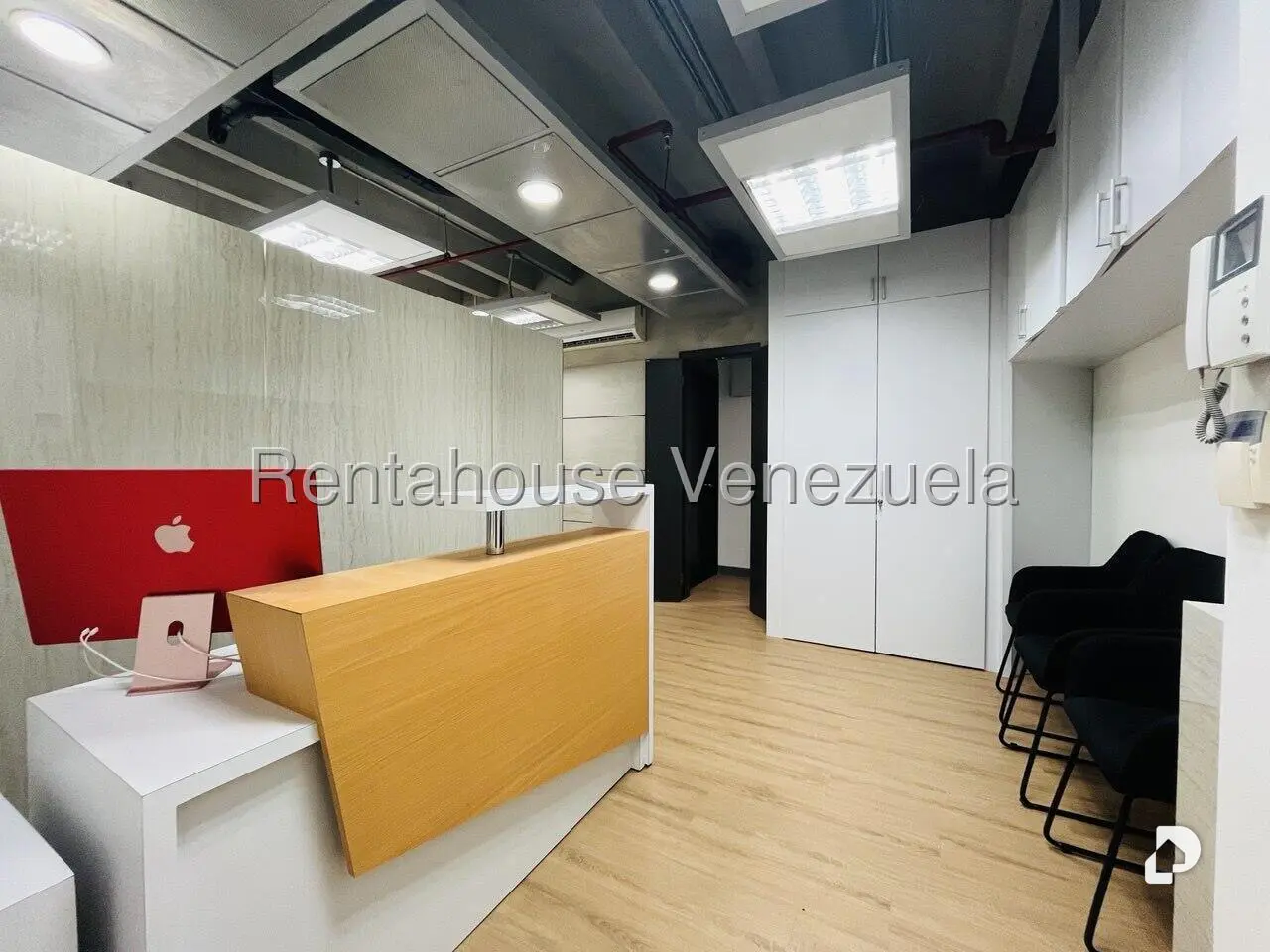 Local comercial en Macaracuay, Caracas – 11