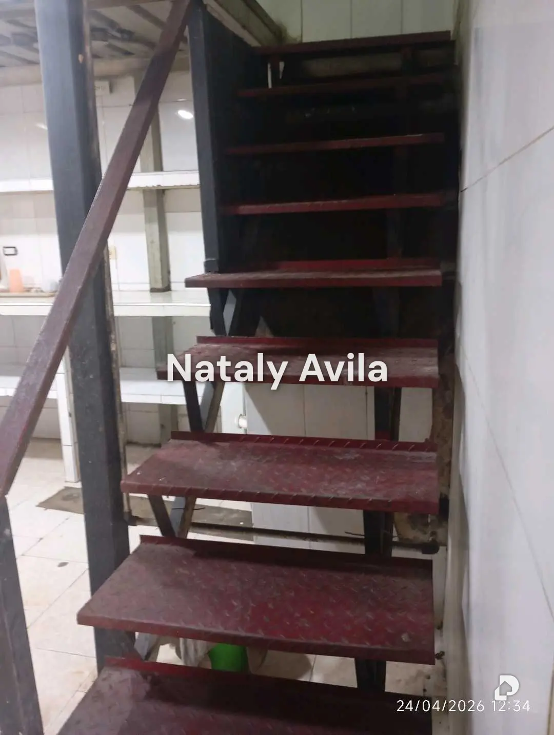 Local comercial en Valencia – 24