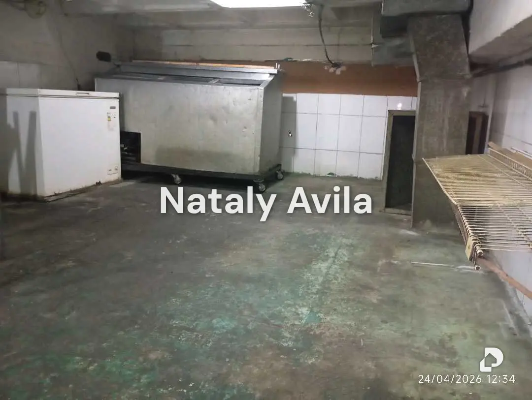 Local comercial en Valencia – 28