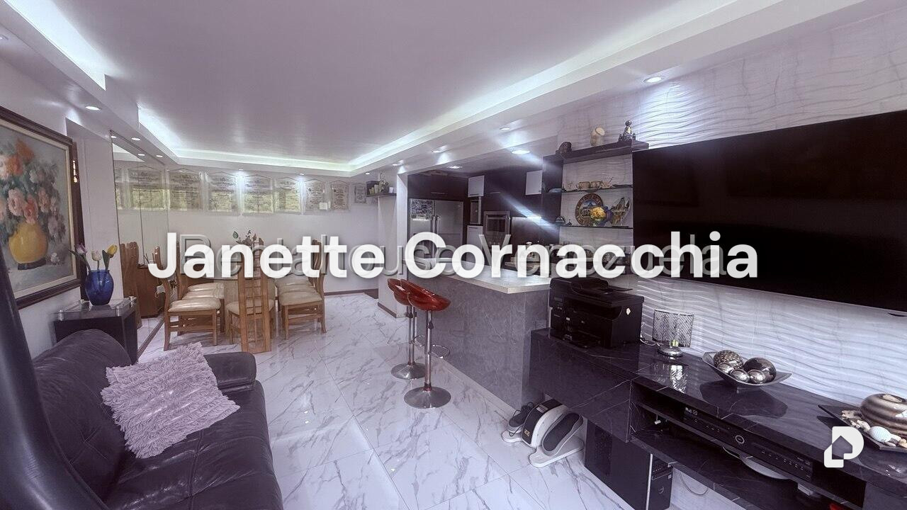 Apartamento en Colinas de La Tahona, Caracas