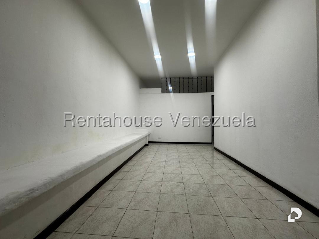 Local comercial en El Marqués, Caracas