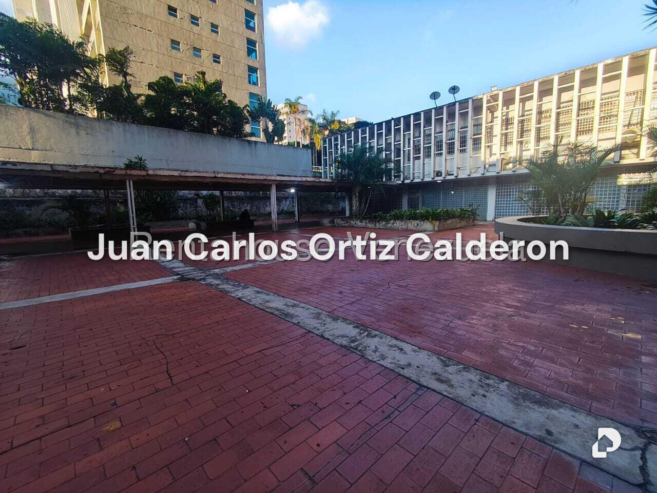 Apartamento en Santa Eduvigis, Caracas – 22