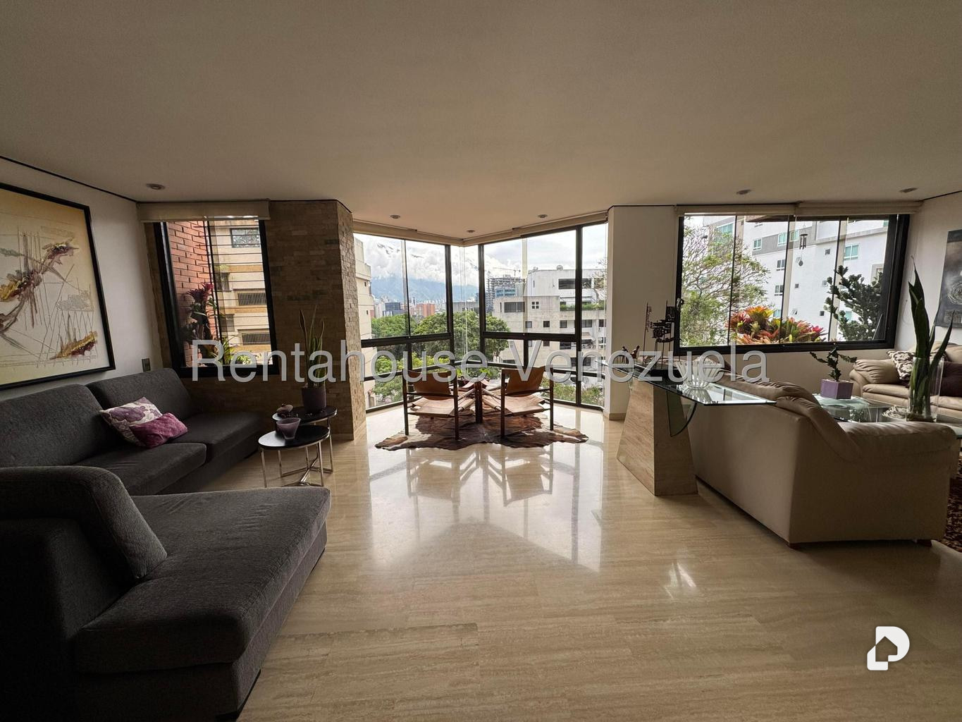 Apartamento en Las Mercedes, Caracas – 2