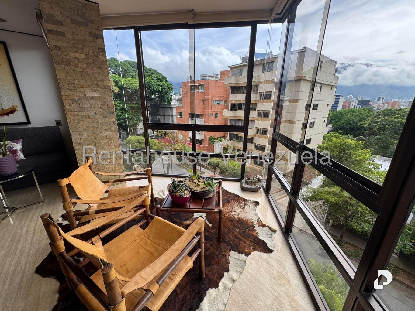 Apartamento en Las Mercedes, Caracas – 11