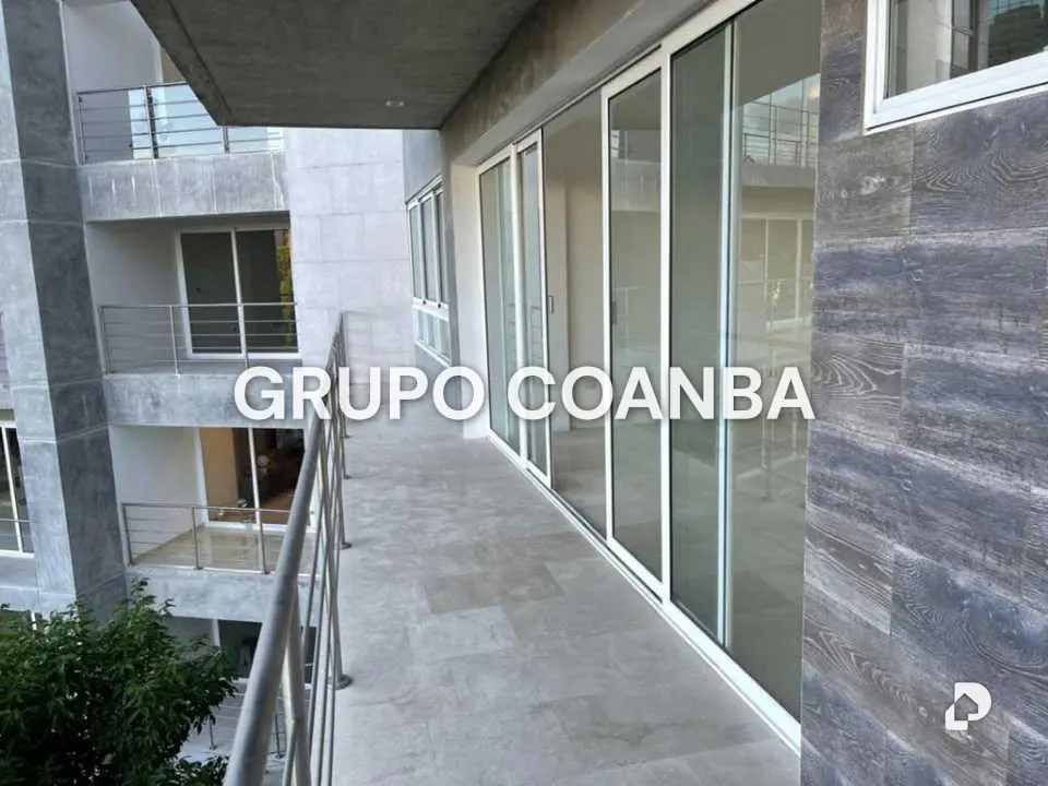 Apartamento en Country Club, Caracas – 11