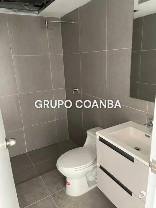 Apartamento en Country Club, Caracas – 22