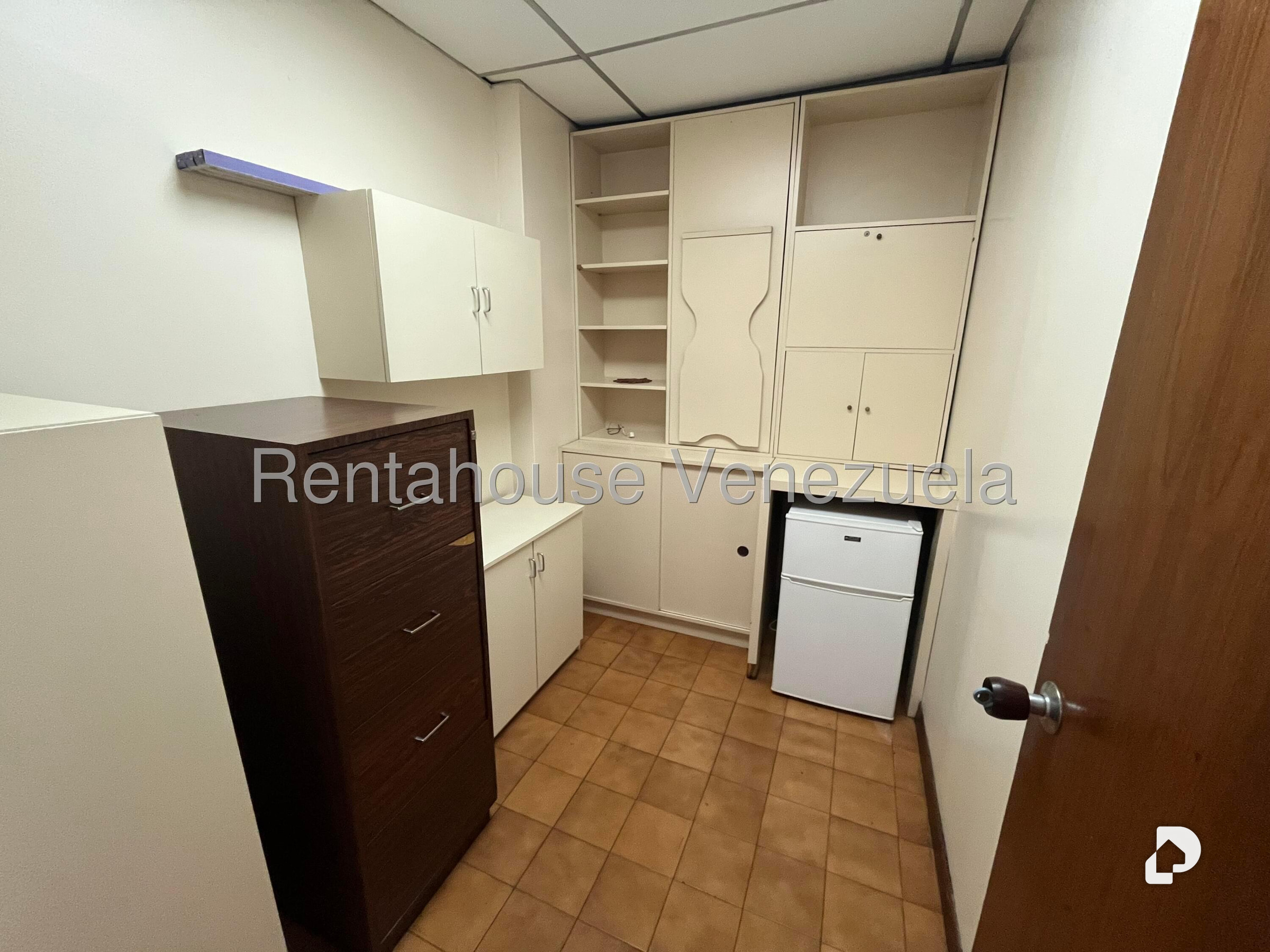 Oficina en Colinas de Bello Monte, Caracas – 10