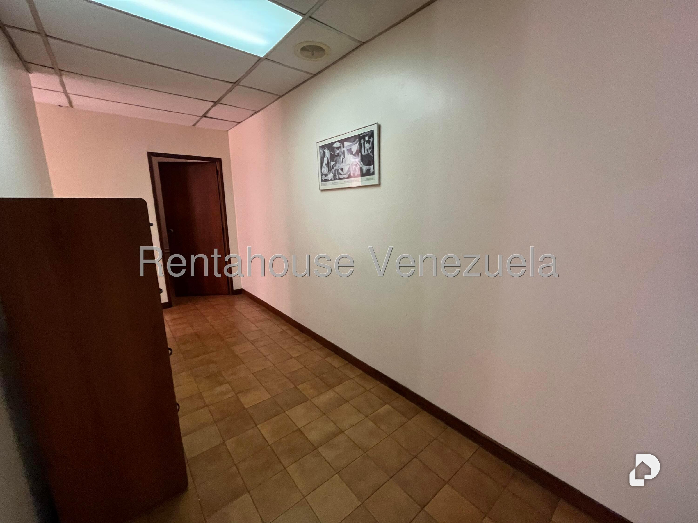Oficina en Colinas de Bello Monte, Caracas – 9
