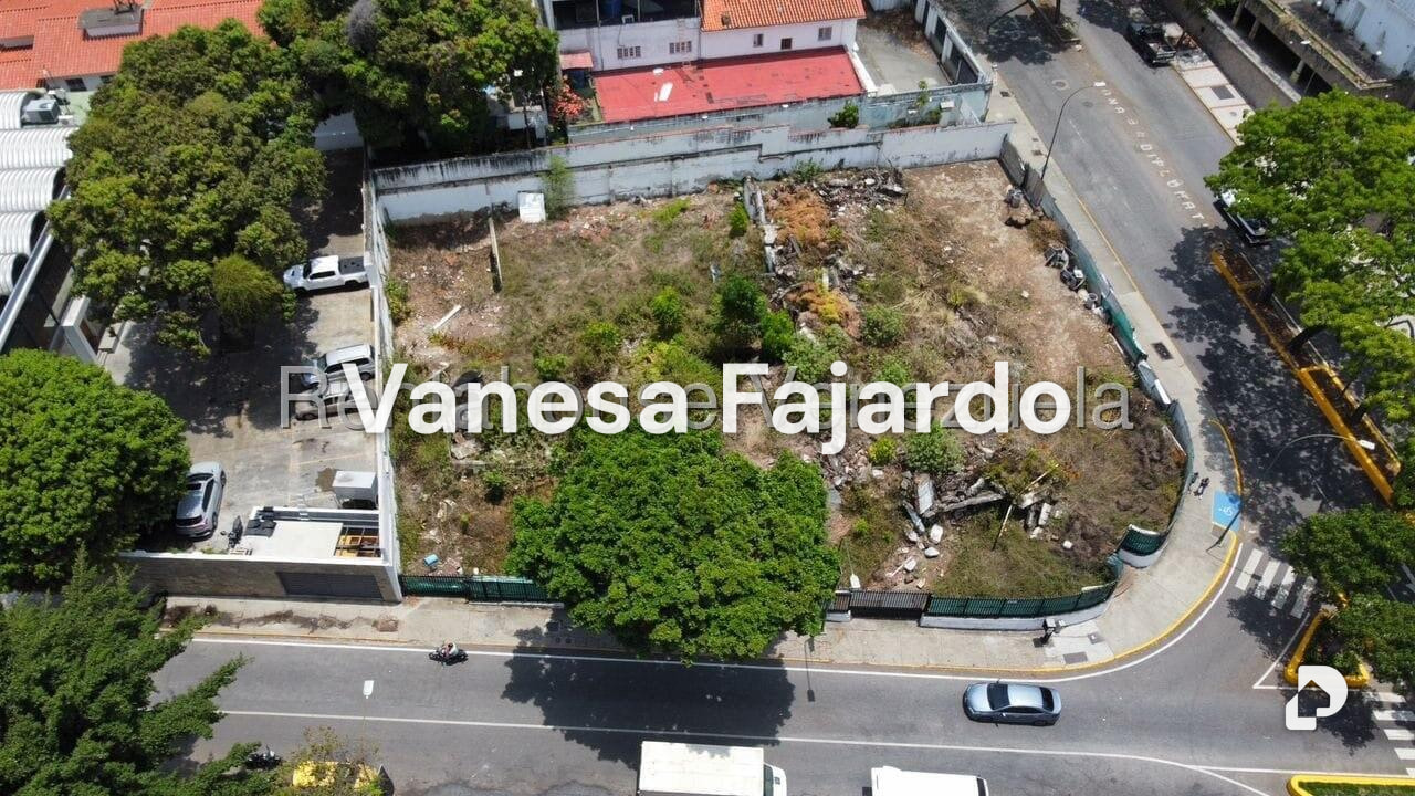 Land in Altamira, Caracas – 1