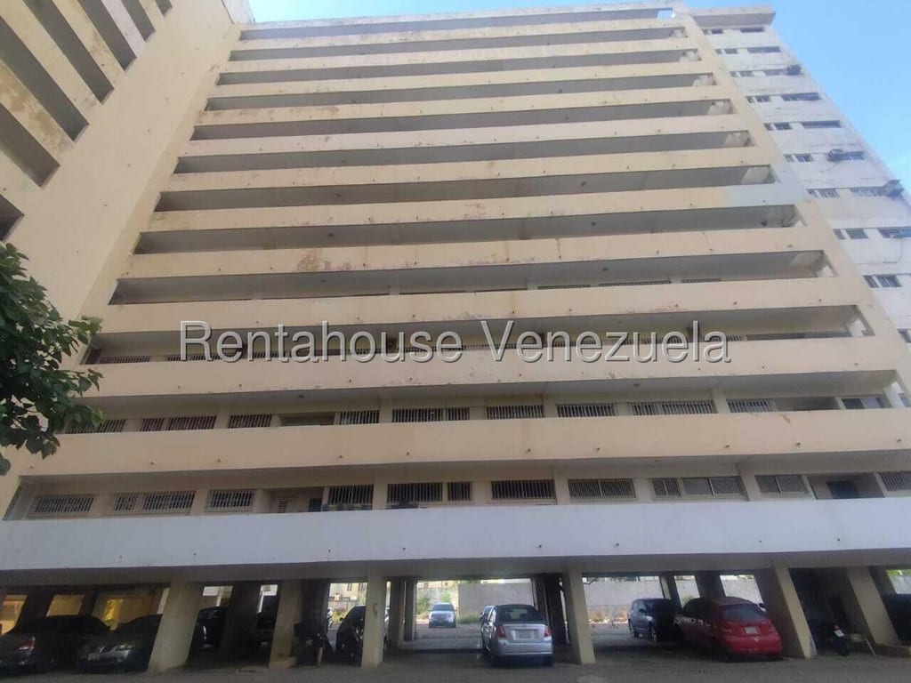 Apartamento en Urbanización El Rosal, Maracaibo - 1